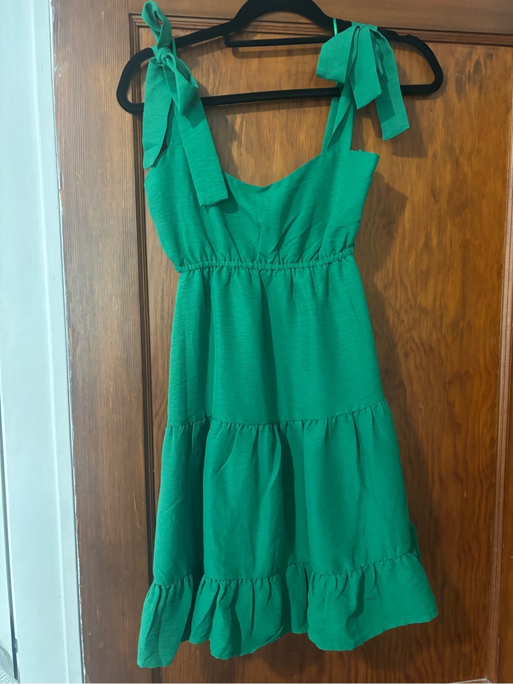 Altar’s State Dress NWT